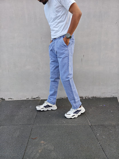 Mfw side pocket mom fit jeans buy @450 rs only