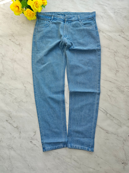 Men's premium mom fit jeans pant buy @450 rs only