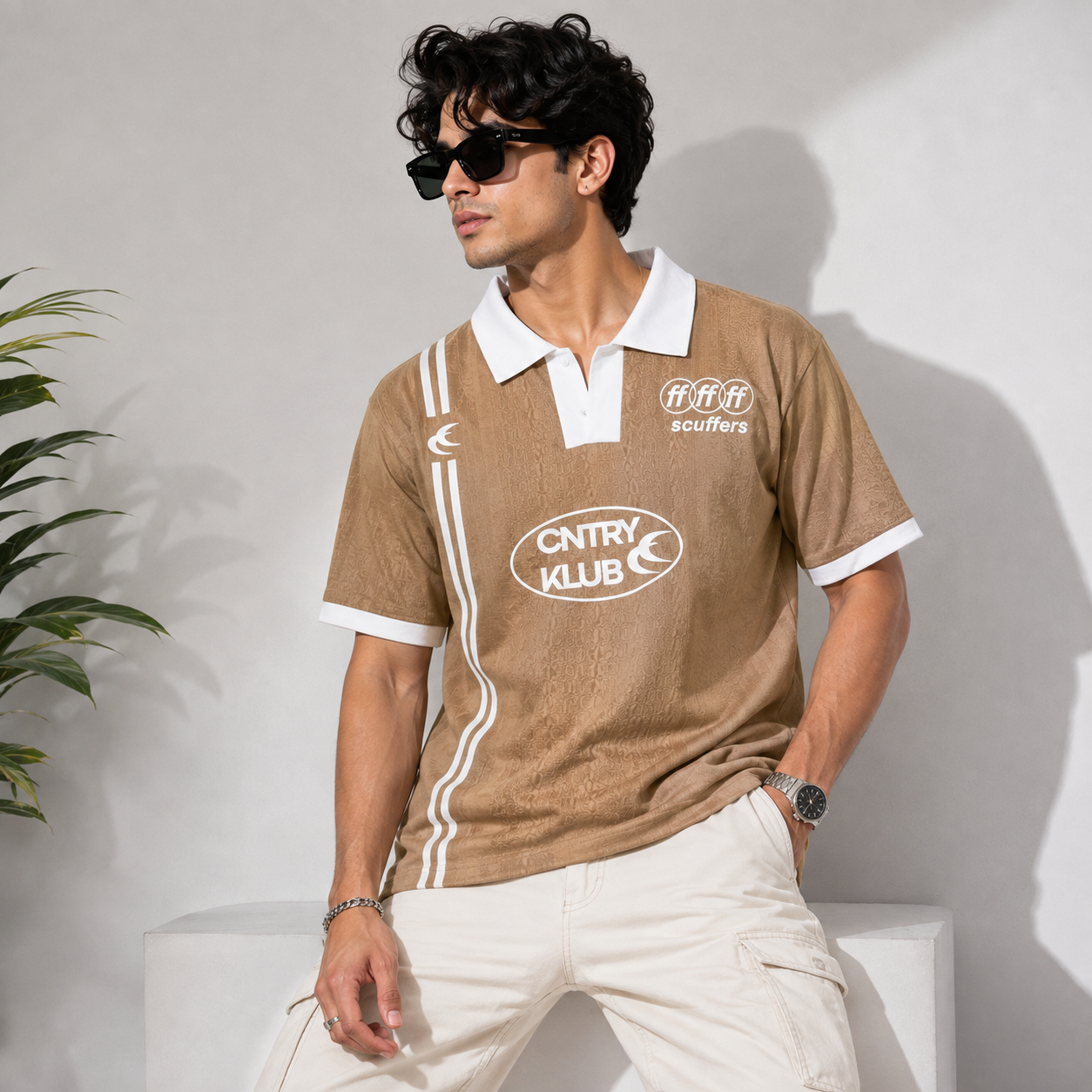 Men's half sleeve premium collar tshirts buy@250 rs only
