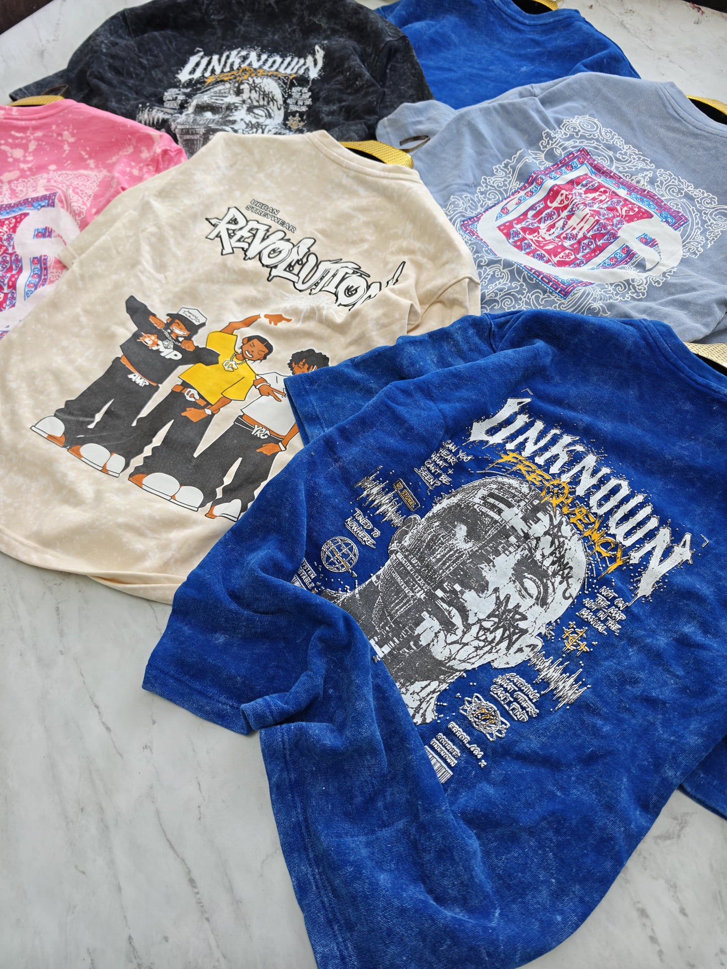 3 in 1 combo buy 3 pcs Random design Acid wash tshirts buy 500 only(Read description before ordering)