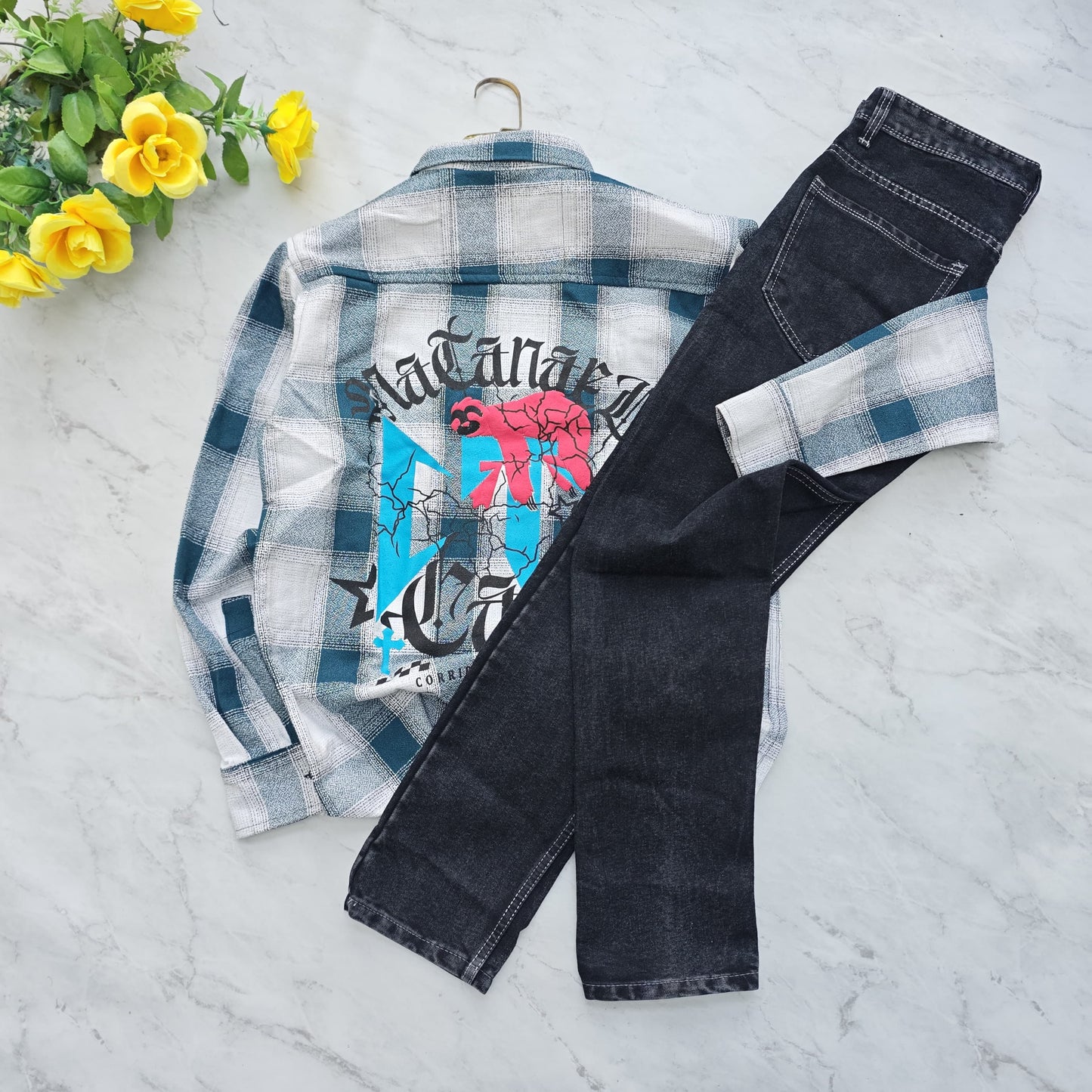2 in 1 combo mfw back printed shirts+plain momfit jeans pant combo buy @600 rs only