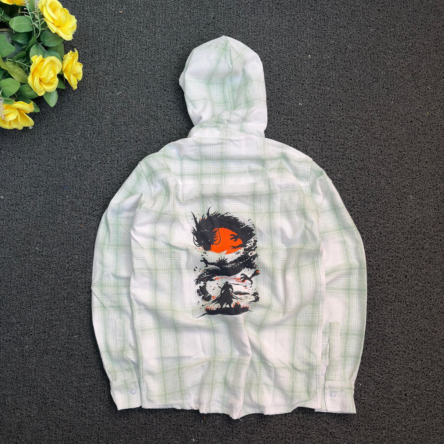 MFW  back print Hoodies type shirt single pcs @350 and Buy 3 pc combo @999