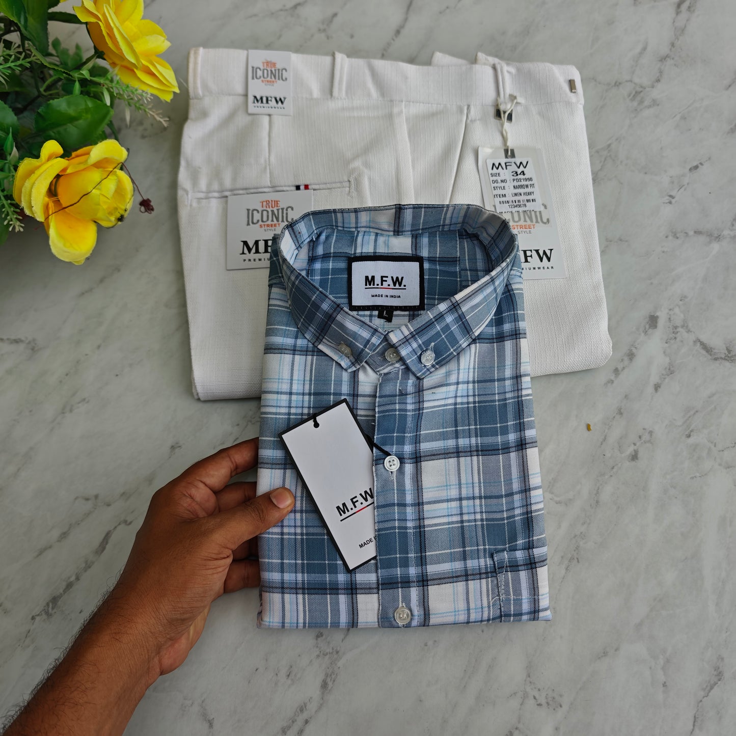 2 in 1 combo MFW oxford shirts+ lenin polo fit pant combo buy @550 rs only