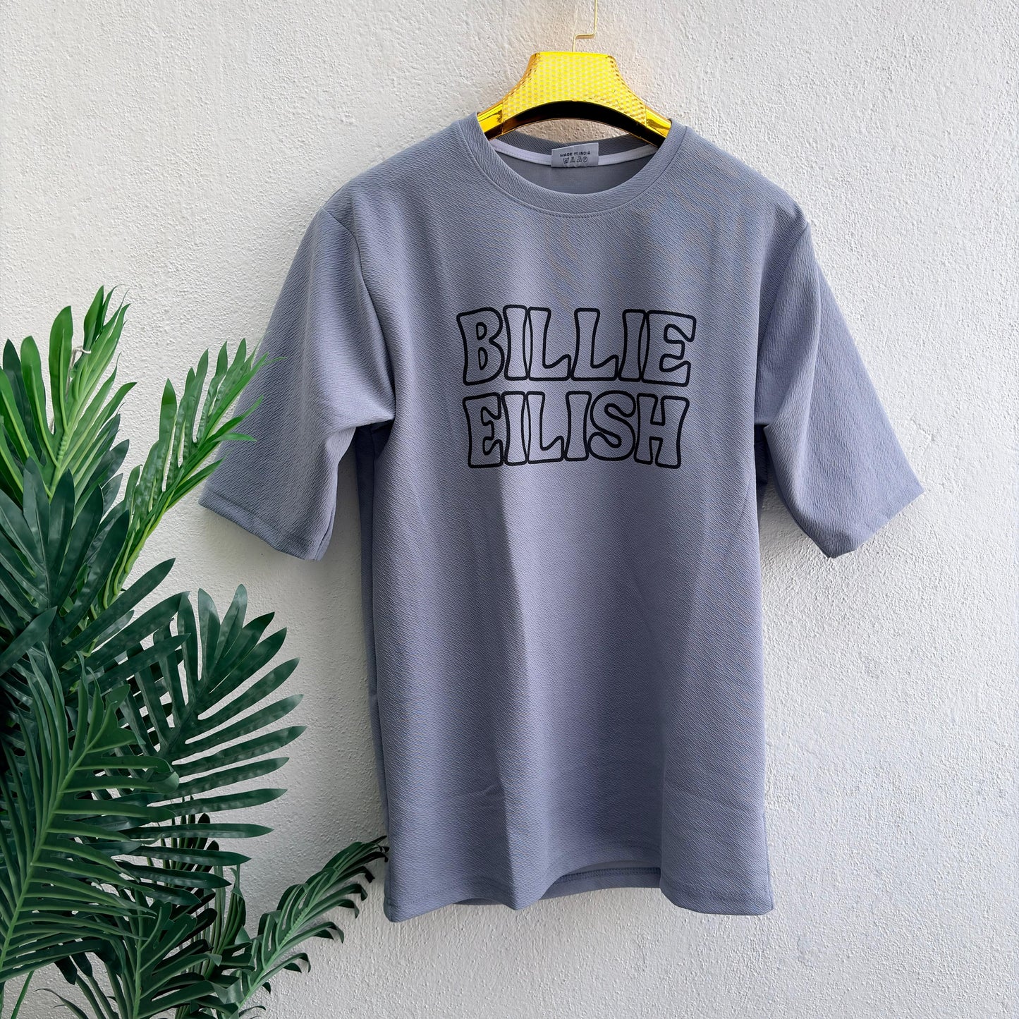 Round neck Front and back print droup shoulder Tshirt 1 pc @199 and 3 pcs @ 499