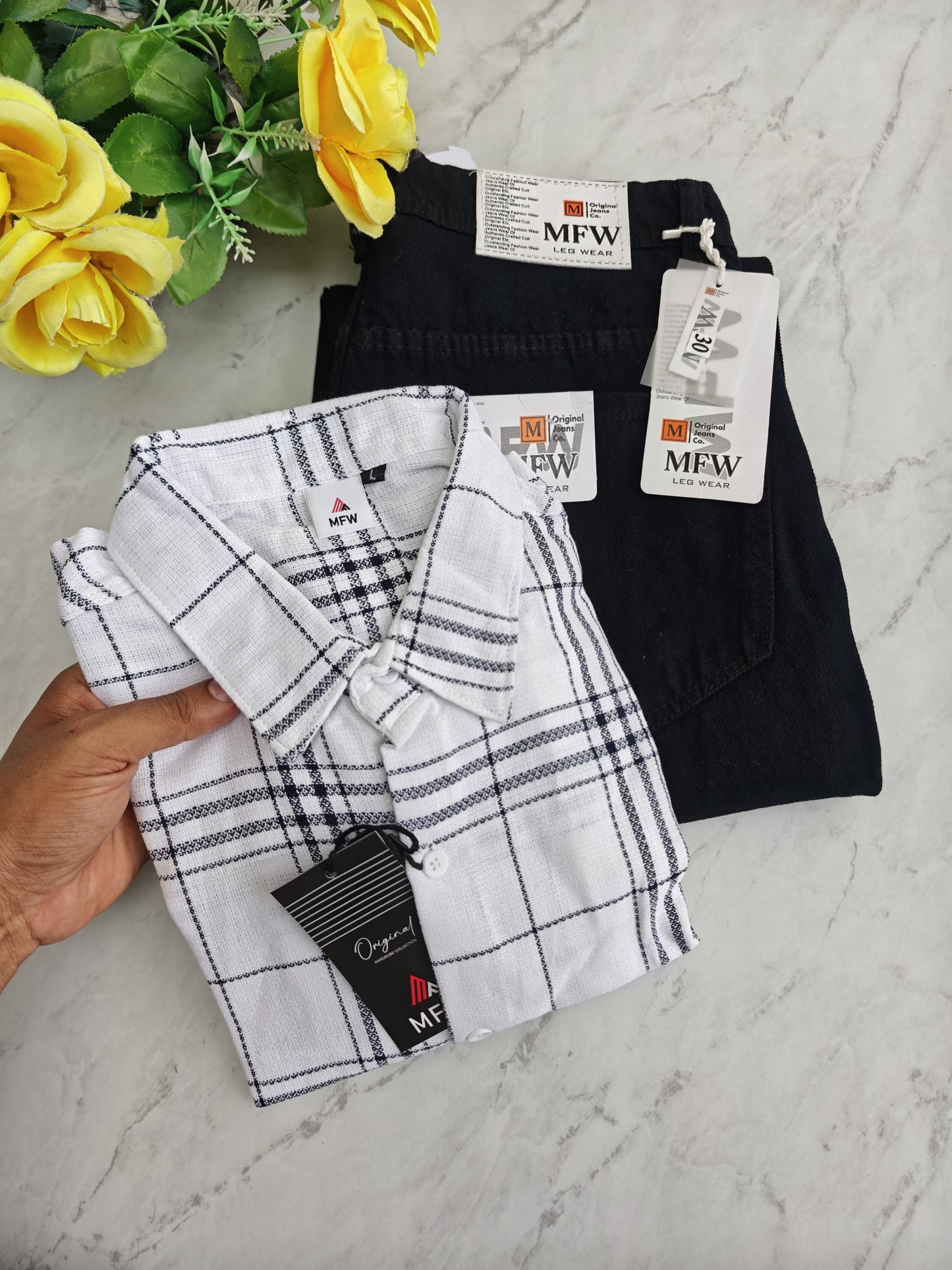 2 in 1 combo Checked shirts + mom fit jeans pant buy @600 rs only
