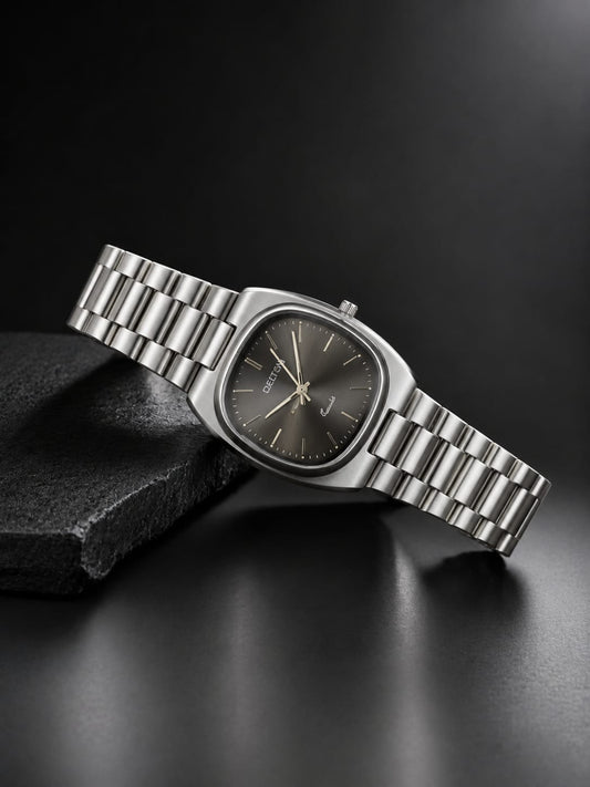 Mens most trendy Sliver strap watches @200