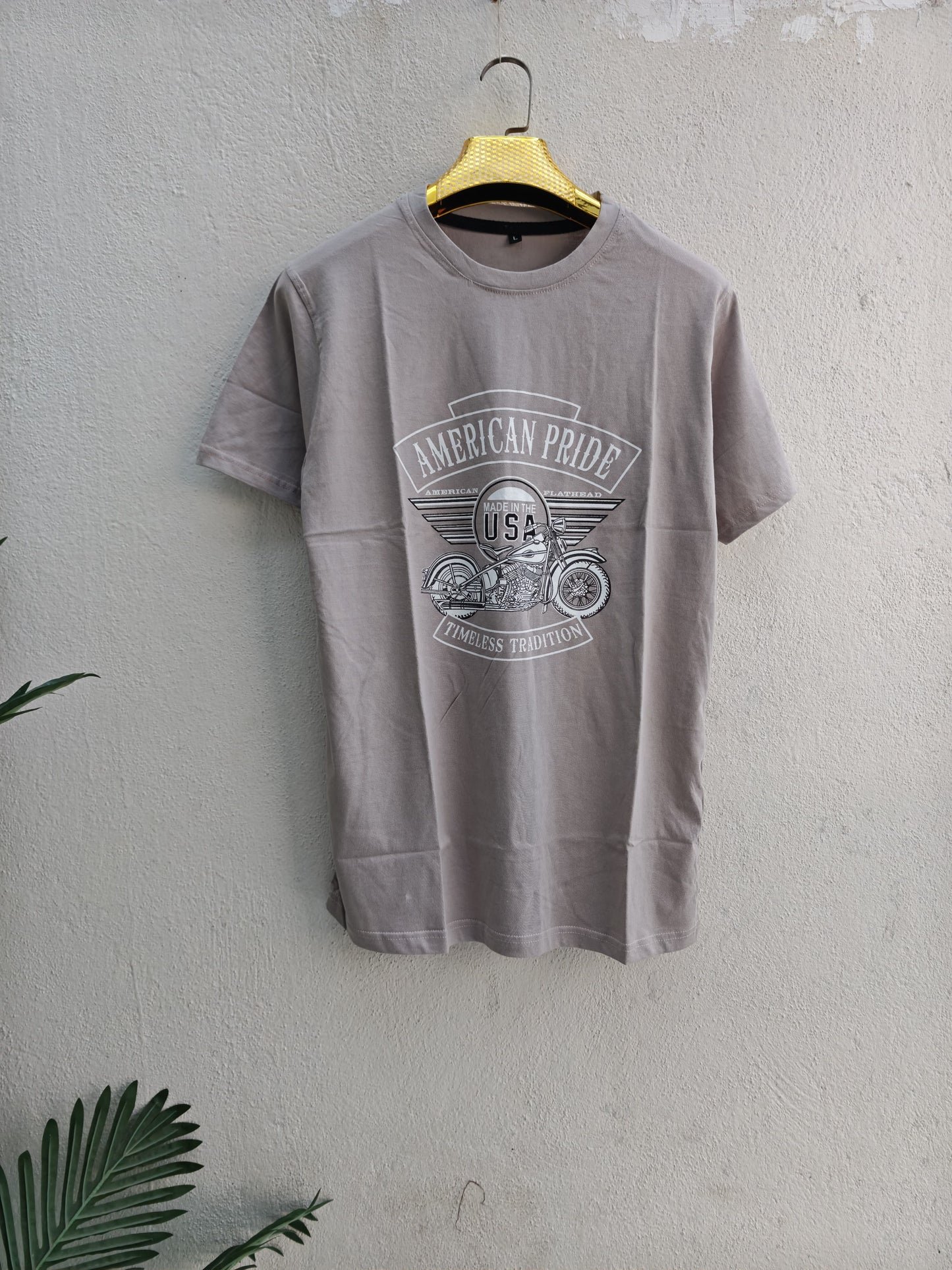 3 in 1 combo buy 3 pcs Random design CottonHalf sleeve tshirts buy 500 only(Read description before ordering)