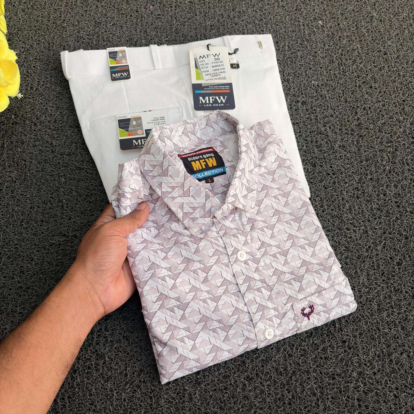 2 in 1 combo mfw Printed Shirts+ Lenin polo fit pants buy @550 rs only