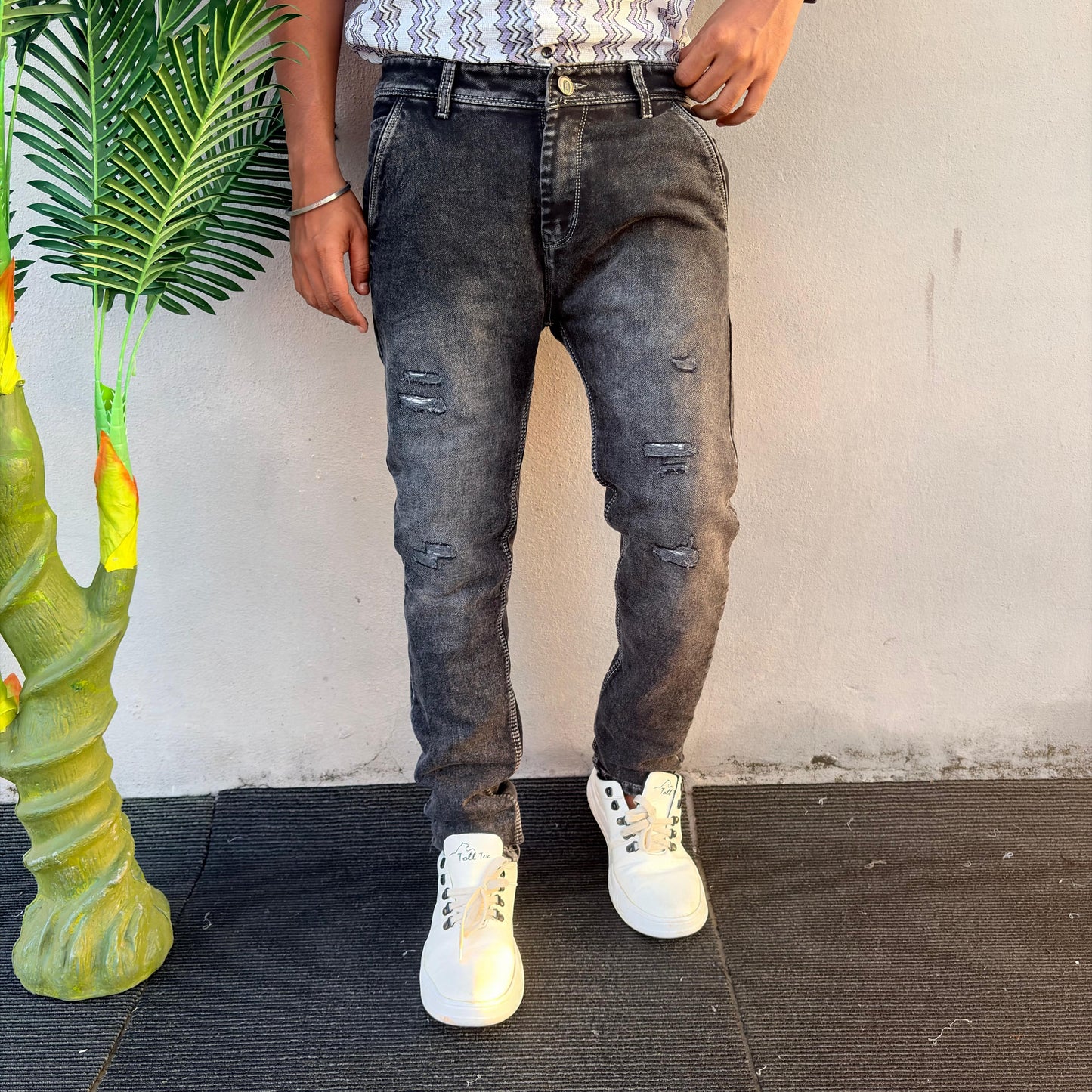 Mens torn side pocket balloonfit heavy quality jeans Buy 2 pcs combo @999